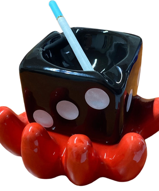 Scrumieră Mână cu zar 11cm