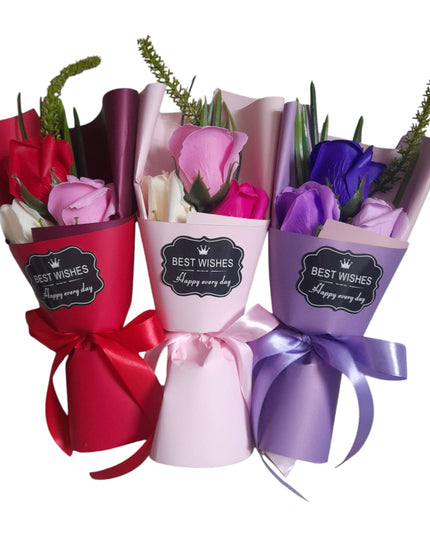 Buchet ornamental de Trandafiri în cutie acetofan 804-9