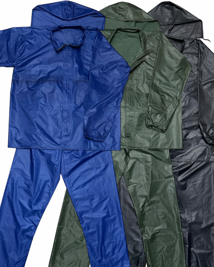 Costum impermeabil din PVC