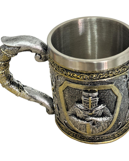 Cană Medievală cu Cavaler – Cadou de Colecție cu Ambalaj Elegant