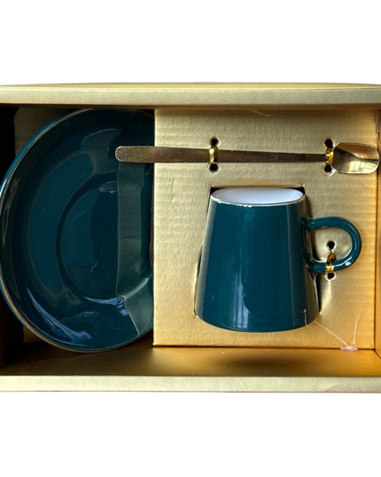 Set cadou ceașcă cu farfurie și linguriță