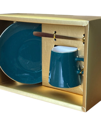 Set cadou ceașcă cu farfurie și linguriță