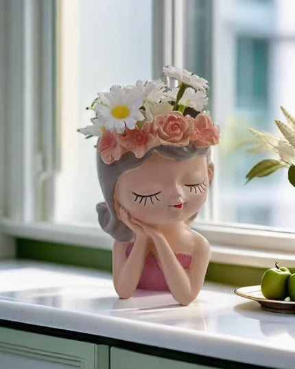 Ghiveci Decorativ în Formă de Fetiță 19cm