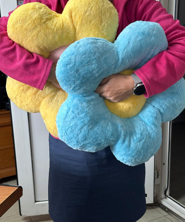 Pernă pluș Floare 48cm