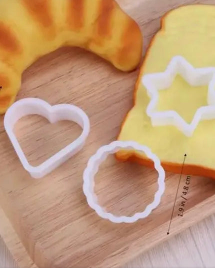 Set 6 forme de prăjituri din plastic