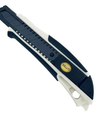 Cutter retractabil