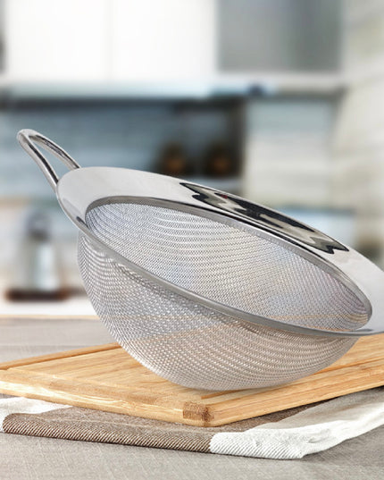 Strecurătoare metalică