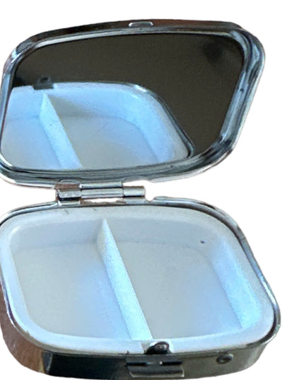 Cutie metalică cu oglindă de poșetă 6cm