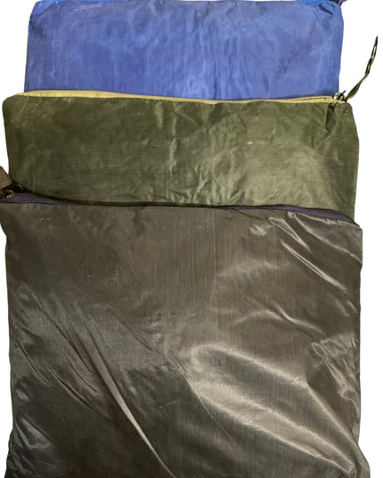 Costum impermeabil din PVC