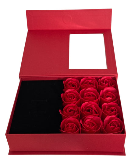 Cutie cadou cu 12 trandafiri de săpun și pungă cadou 18x13cm