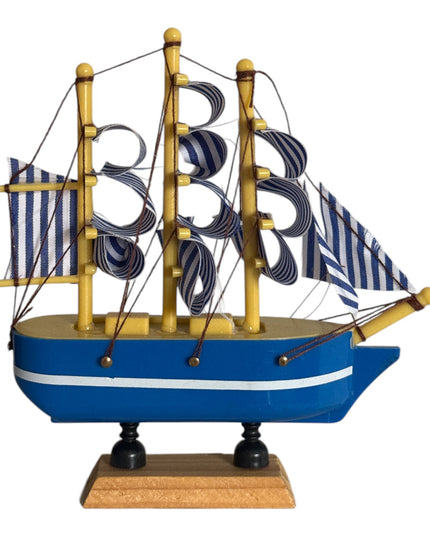 Corabie plastic Feng Shui 14cm