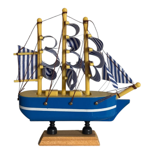 Corabie plastic Feng Shui 14cm