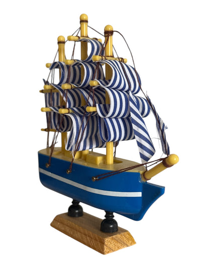 Corabie plastic Feng Shui 14cm