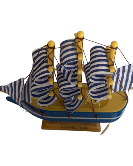 Corabie plastic Feng Shui 14cm