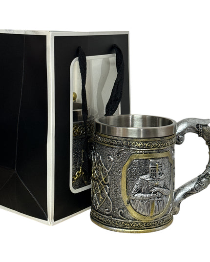 Cană Medievală cu Cavaler – Cadou de Colecție cu Ambalaj Elegant