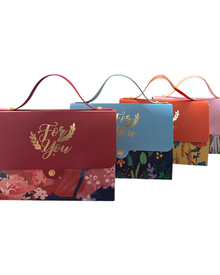 Cutie cadou Premium cu mâner – „Love You” 19x14cm