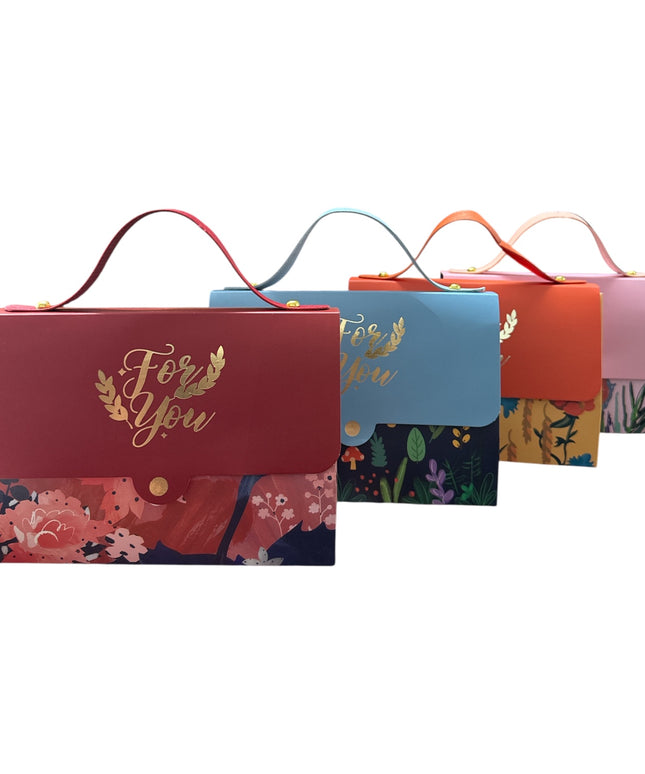 Cutie cadou Premium cu mâner – „Love You” 19x14cm