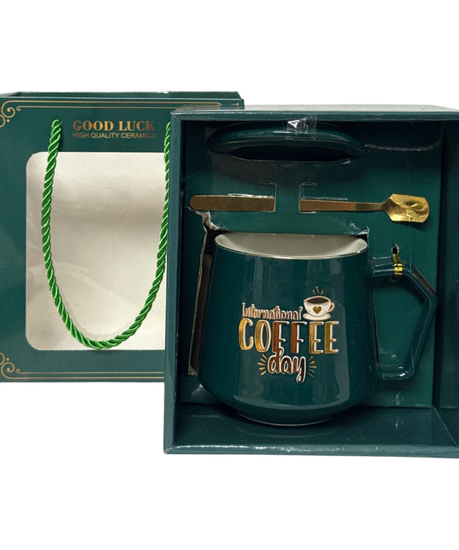 Set cadou cană cu capac și linguriță Gold HM450