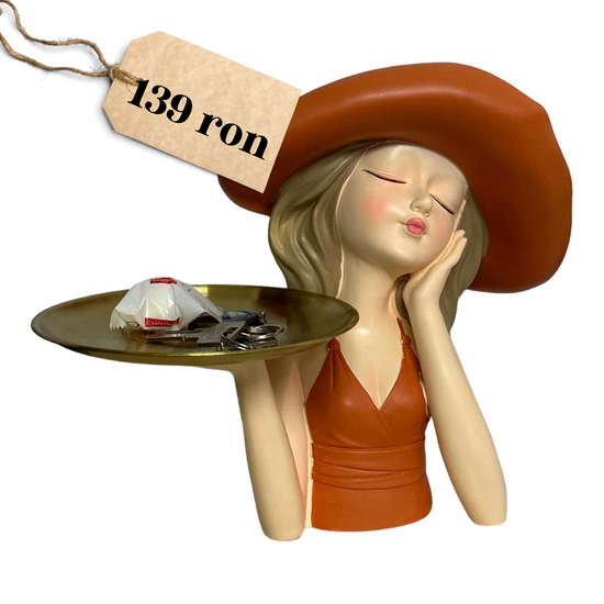 Fată cu pălărie suport chei 934-3  30cm
