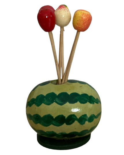 Fructe lemn cu scobitori