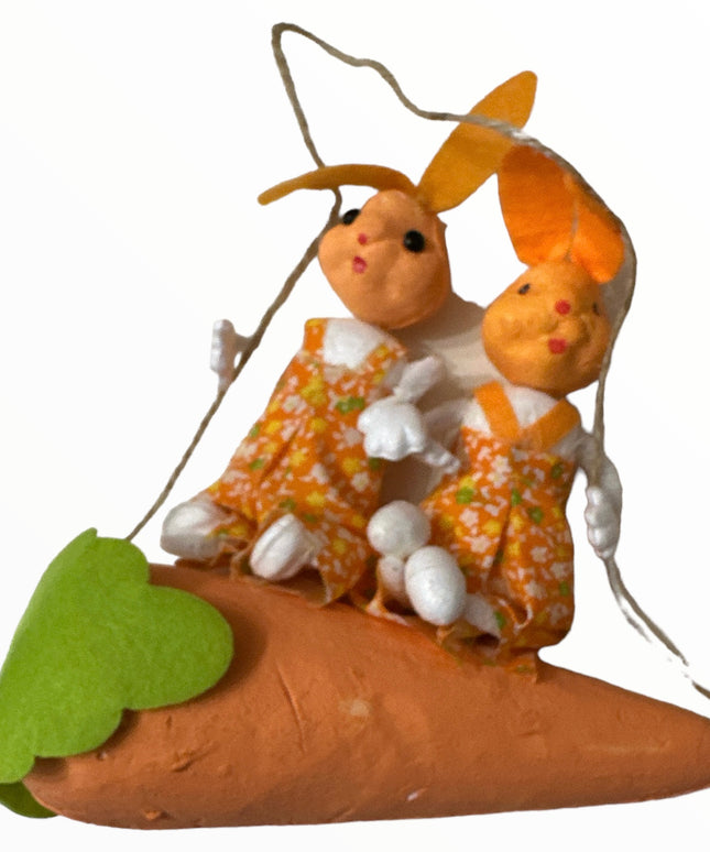 Iepuri pe morcov 16cm
