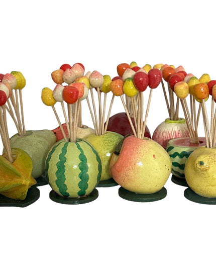 Fructe lemn cu scobitori