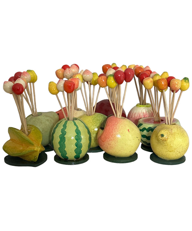 Fructe lemn cu scobitori