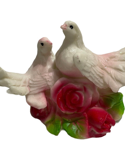 Porumbei pe trandafiri 8cm